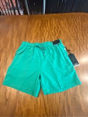 VINTAGE SUMMER men’s Vintage Wash Compression Lined Volley Shorts